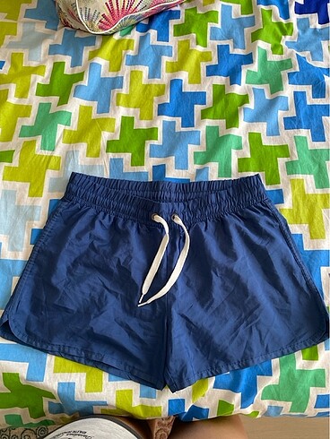 Bikini şortu