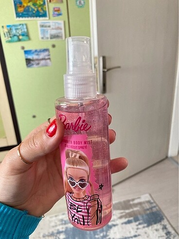 Diğer Barbie simli vücut spreyi