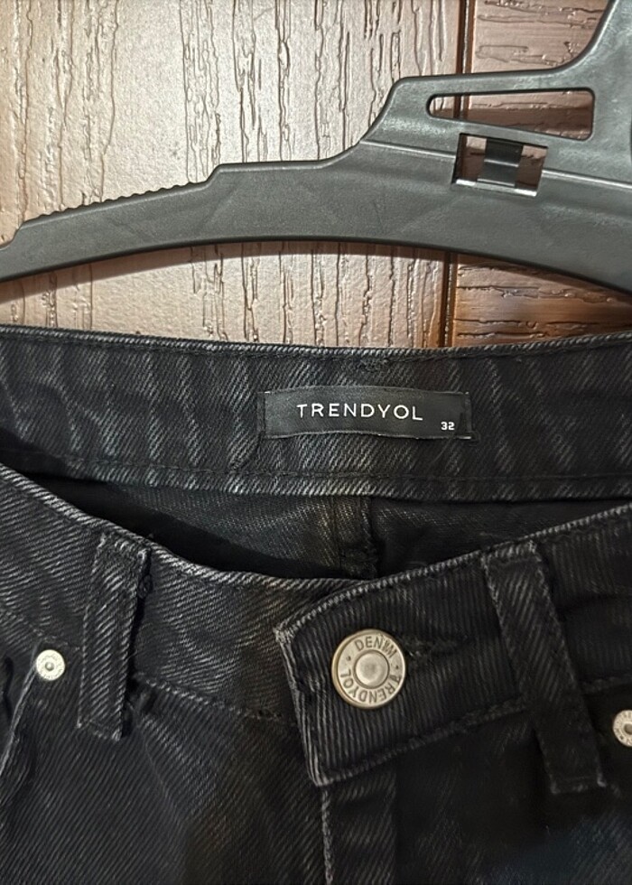 Wide leg yırtık detaylı siyah jean - Görsel 3