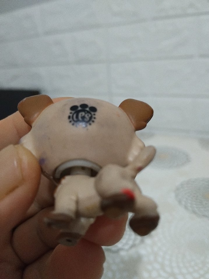 Kahverengi Sevimli Aksiyon Figürü - Görsel 3