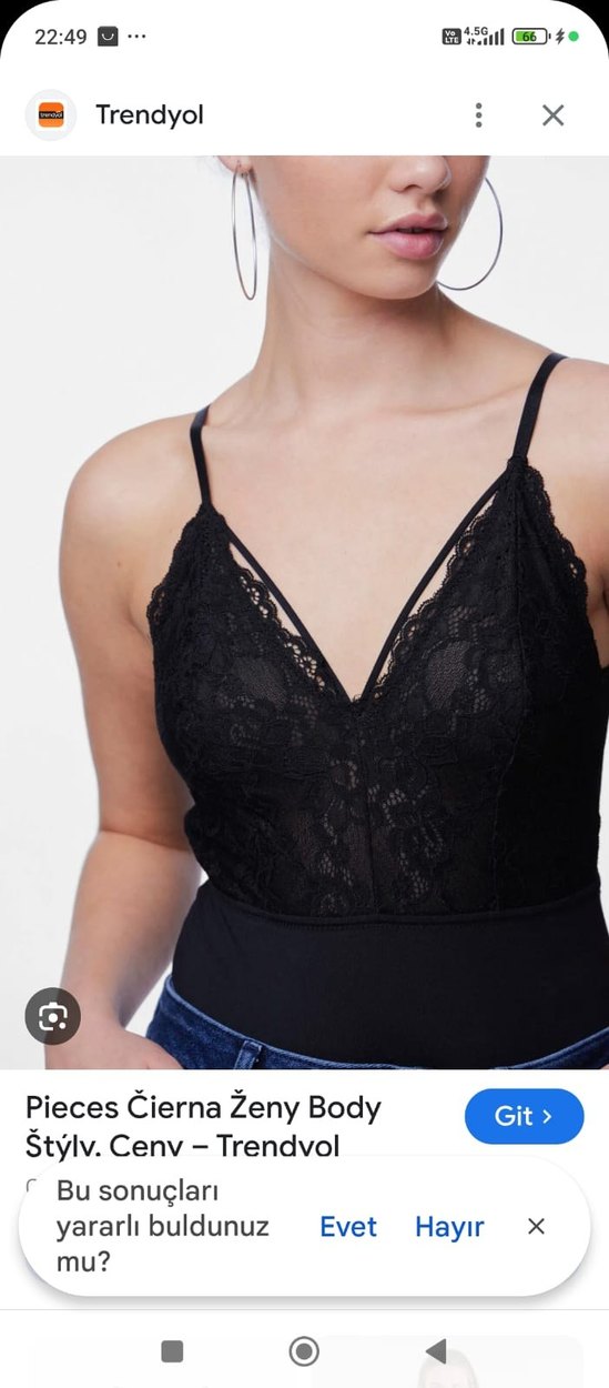 Kadın Siyah Dantelli V Yaka Strappy Bustiyer - Görsel 2