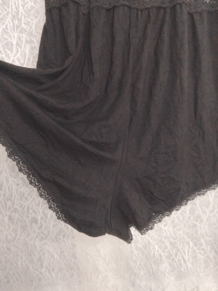 Siyah Dantelli  Gecelik - Görsel 4