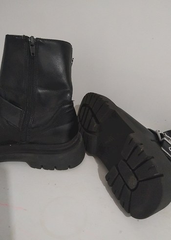 Siyah Deri Tokalı Goth Botlar - Görsel 8