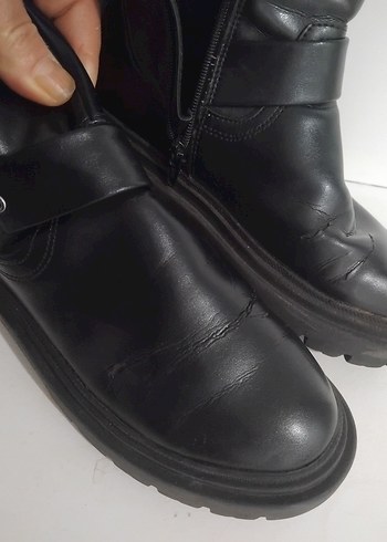 Siyah Deri Tokalı Goth Botlar - Görsel 5
