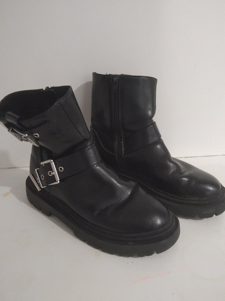 Siyah Deri Tokalı Goth Botlar - Görsel 2