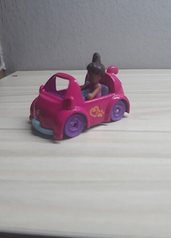Polly pocket mini metal car