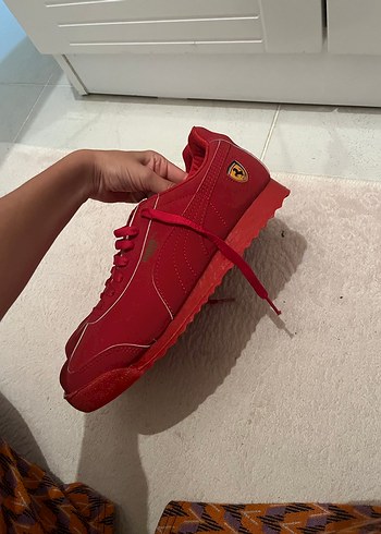 42 Beden Kırmızı Puma Süet Spor Ayakkabı