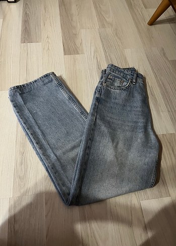 Zara Vatkalı straight jeans