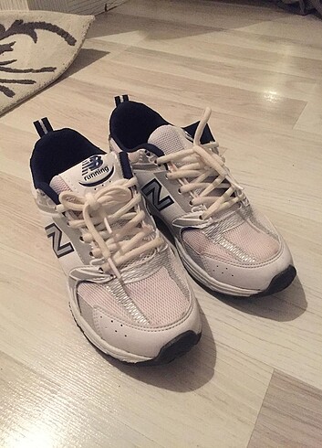 39 Beden beyaz Renk New balance 530 