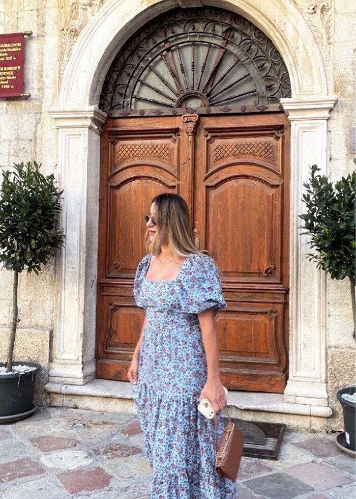 Bebe mavisi balon kol elbise - Görsel 2