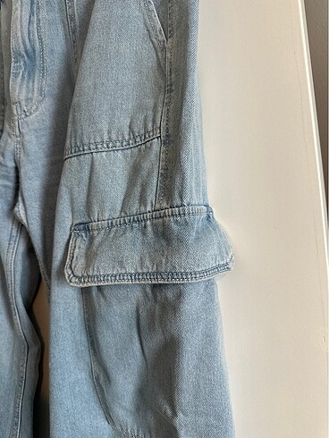 34 Beden Bershka cargo paraşüt pantolon