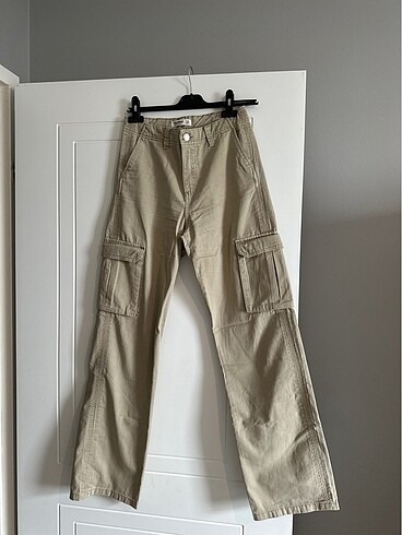 Pull and bear carco paraşüt pantolon