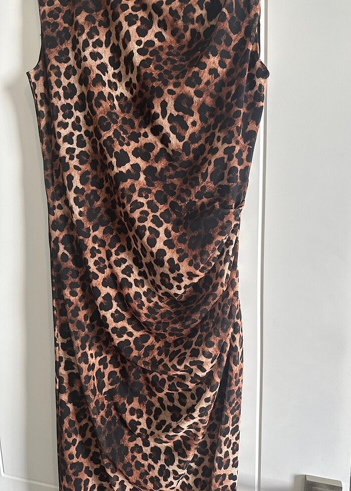 Kınalık mezuniyetlik düğünlük nişan için uzun leoparlı elbise - Görsel 2