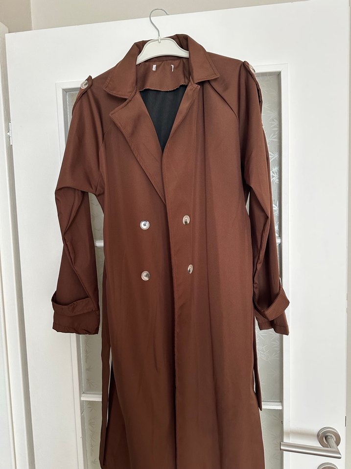Kadın Kahverengi Uzun Düğmeli Trençkot - Görsel 2