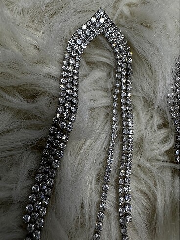 Accessorize Taşlı su yolu küpe