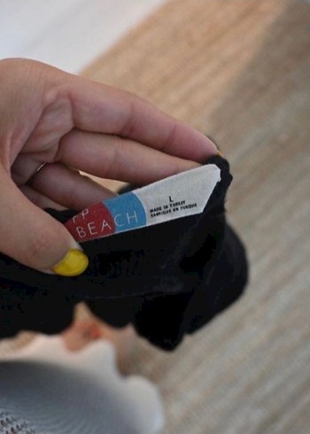 l Beden siyah Renk bershka model siyah kısa penye elbise