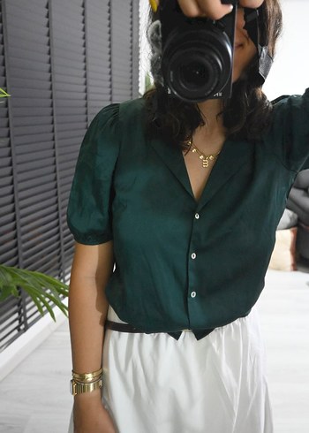 s Beden Yeşil saten düğmeli zara model gömlek