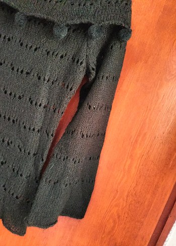 Siyah Boğazlı ponponlu Uzun Kollu Triko Kazak - Görsel 3