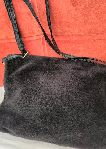 Parlak Detaylı siyah Kadın Kürklü Çanta - Görsel 3