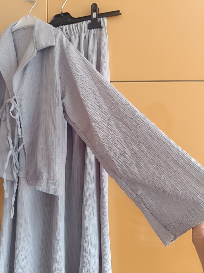 Gri Rahat Kesim Uzun Kollu Takım - Görsel 2