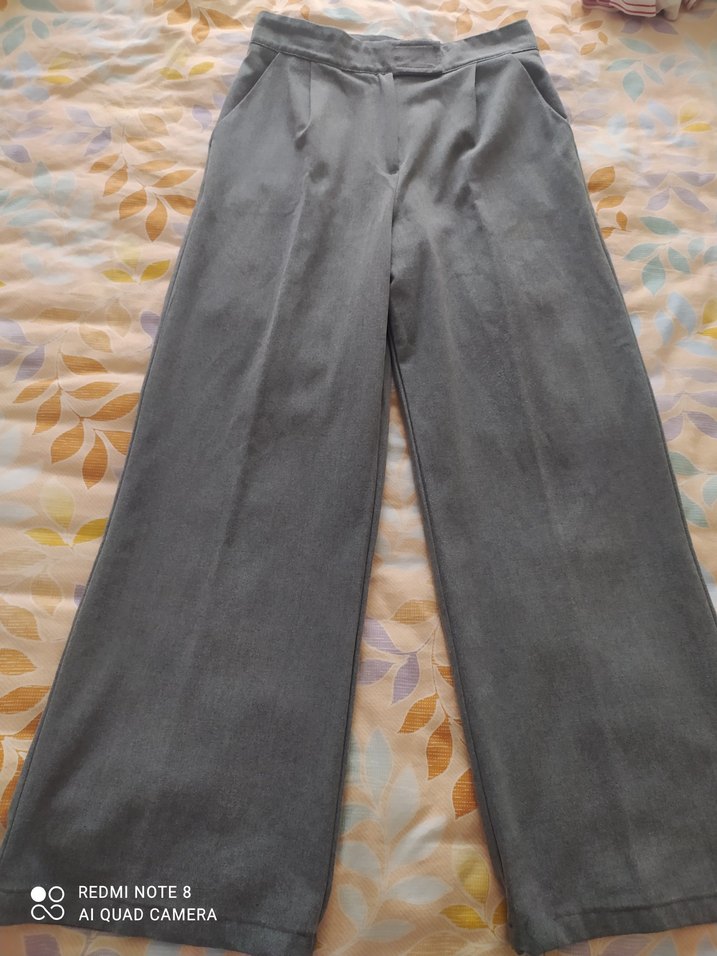 Gri Piliseli Midi Kumaş Kadın Pantolon - Görsel 4