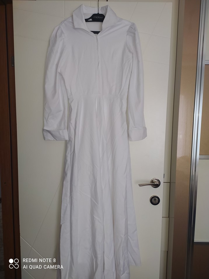 Beyaz Uzun Keten Elbise - Görsel 2