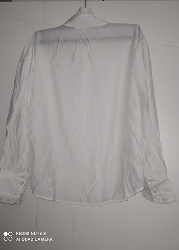 Düğmeli Beyaz Keten Kadın Gömlek - Görsel 3