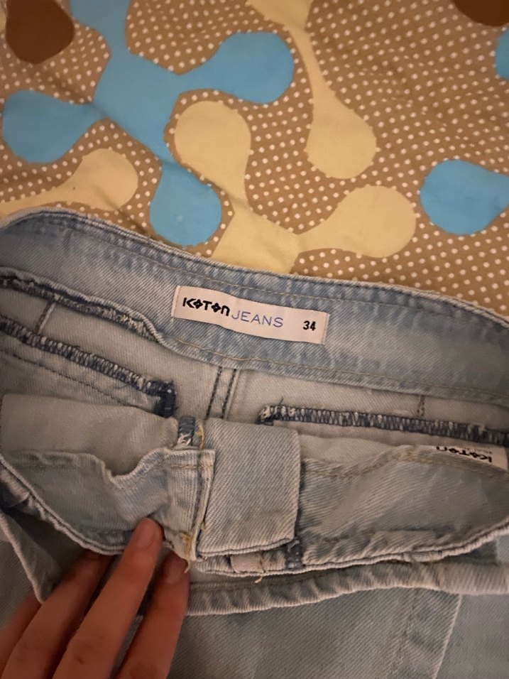 Koton Kadın Gri Mini Denim Şort - Görsel 2