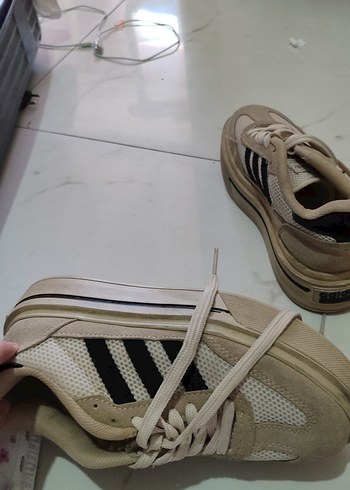 Adidas Bej Topuklu Kadın Spor Ayakkabı