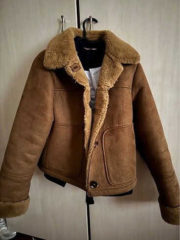 Zara mont