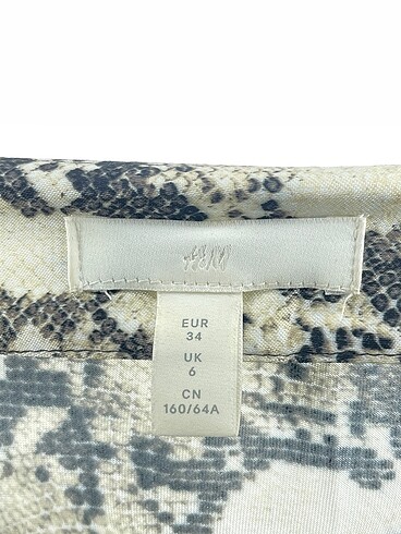 34 Beden çeşitli Renk H&M Uzun Etek %70 İndirimli.