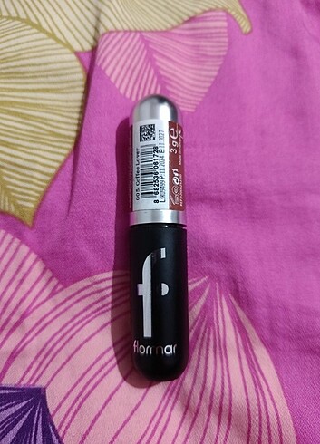 Flormar lightweight 005 coffee lover