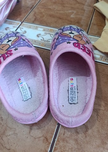 Kız Çocuk Pembe Baskılı Sıcak Ev Terliği - Görsel 3