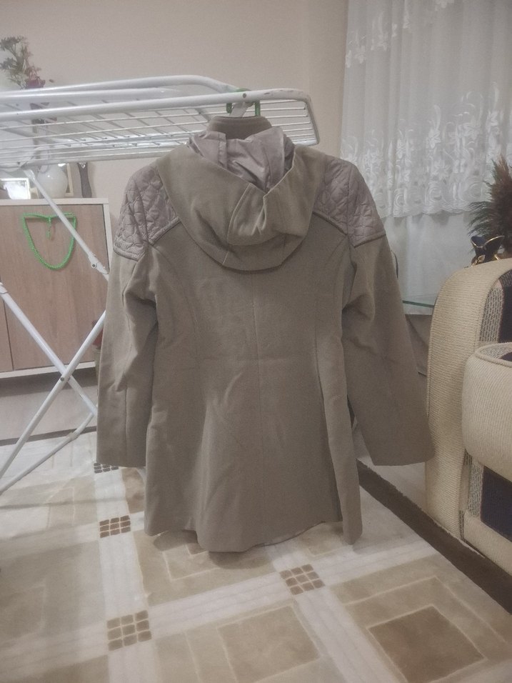 Düğmeli Bej Midi Kadın Kaban - Görsel 3