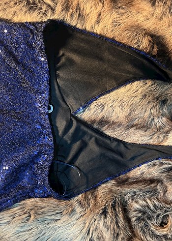 Mavi Parlak pullu Kadın halter yaka crop - Görsel 3