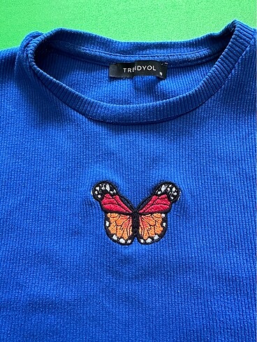 Trendyol & Milla Mavi Crop