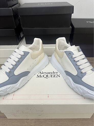 Alexander McQuenn 42