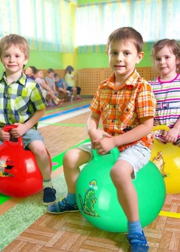 Kulplu Zıplama Ve Pilates Topu - Görsel 2