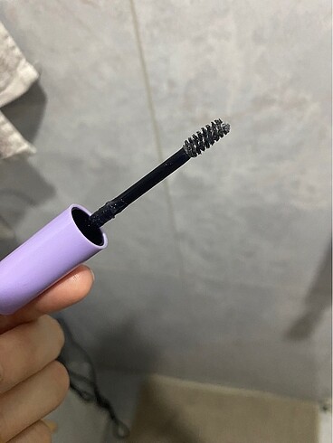 Maybelline Şeffaf kaş jeli