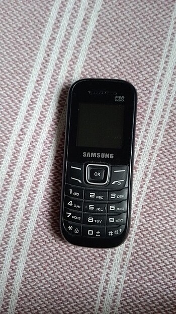 Samsung tuşlu telefon 