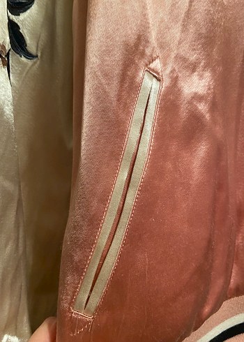 İki yönlü ve çok şık Nakış İşlemeli Parlak Pembe Kadın Ceket - Görsel 3