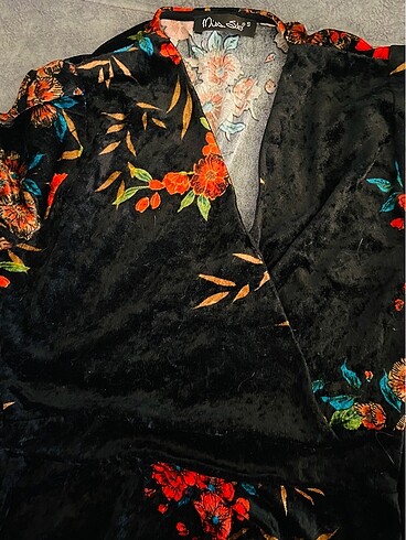 ÇİÇEKLİ MİDİ BOY ELBİSE - Görsel 2