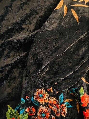 ÇİÇEKLİ MİDİ BOY ELBİSE - Görsel 3