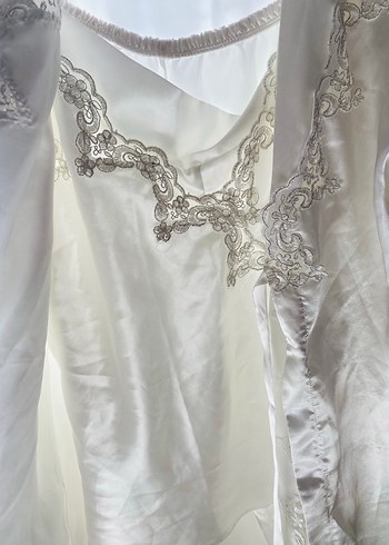 Uzun Beyaz Nakışlı Bohem Kadın Gecelik takımı - Görsel 4