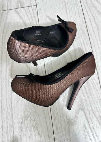 Dantelli Kahverengi Kadın Dolgu Topuklu Ayakkabı - Görsel 3