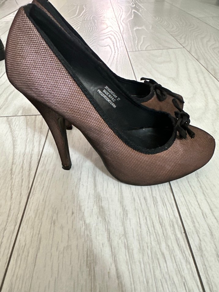 Dantelli Kahverengi Kadın Dolgu Topuklu Ayakkabı - Görsel 2