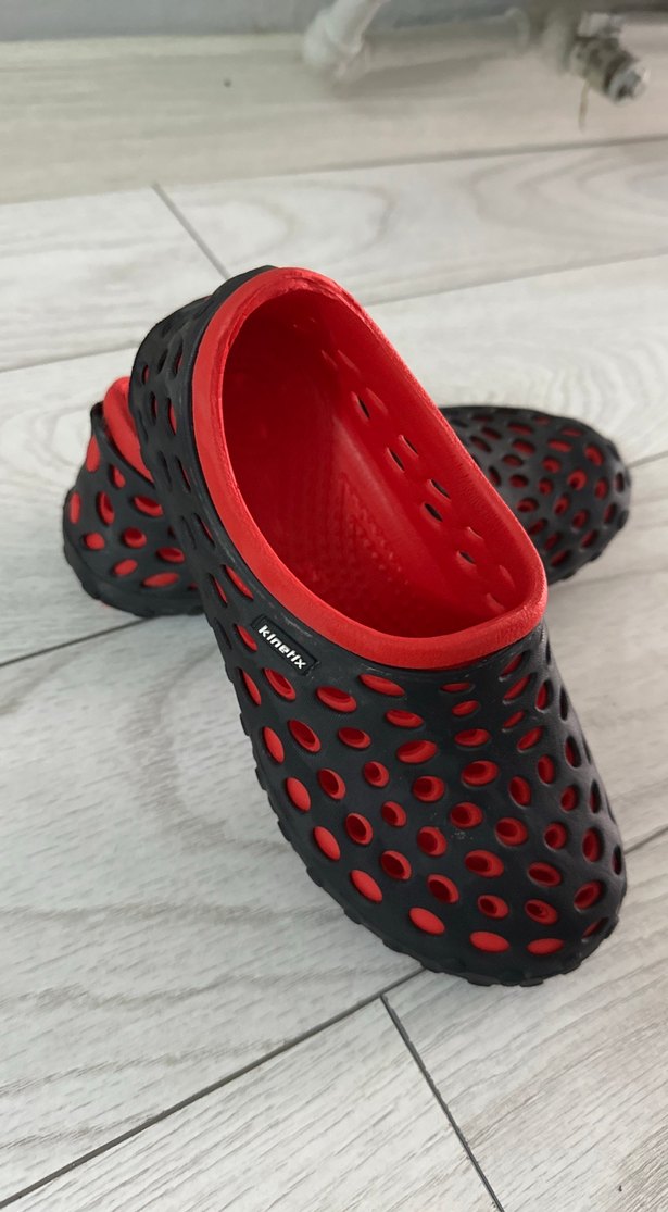 Kırmızı Delikli Kauçuk çocuk deniz havuz ayakkabısı - Görsel 2