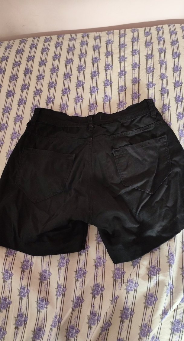 Düğmeli Siyah Kadın Mini Kot Şort - Görsel 2