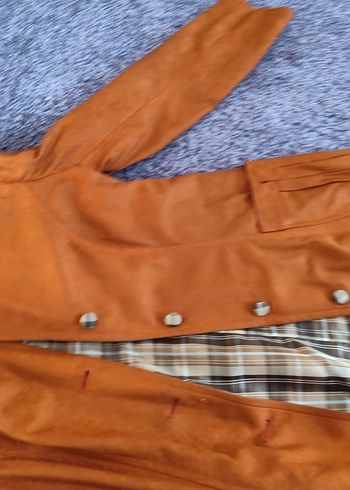 Düğmeli Uzun Kahverengi Kadın Yağmurluk - Görsel 2