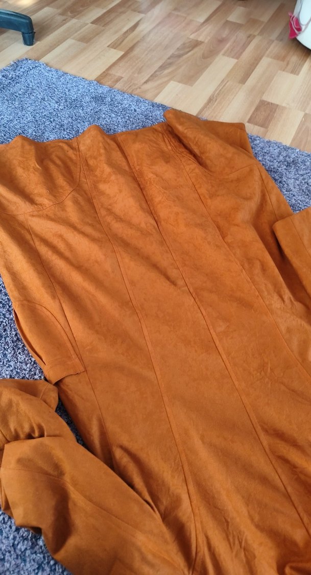 Düğmeli Uzun Kahverengi Kadın Yağmurluk - Görsel 4